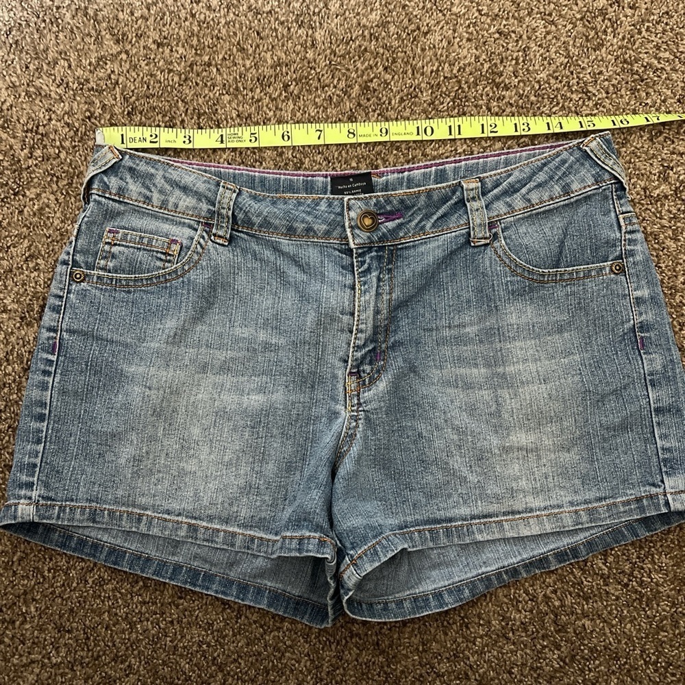 Y2K Faded Glory heart jean shorts - Picture 4 of 5